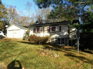 44 Longfellow Dr, Carmel, NY 10512