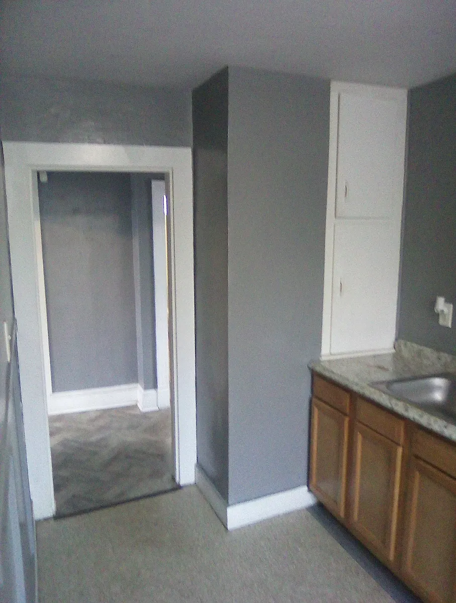 Building Photo - 133 Lake St #3