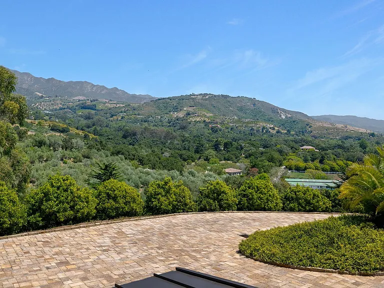 2700 Vista Oceano Ln — Photo 25