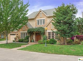 7 Meadow Vw, Victoria, TX 77904
