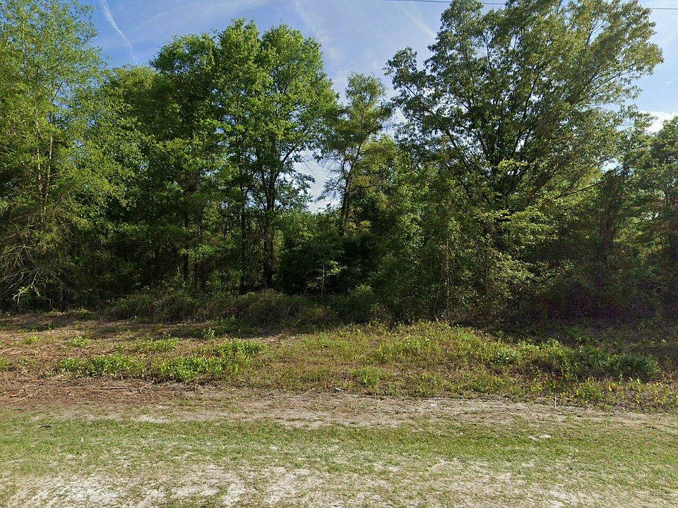 1st image of 296 SW Scout Gln