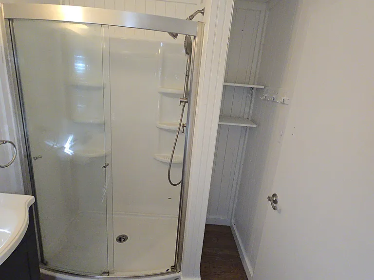 81 Graham St — Photo 14