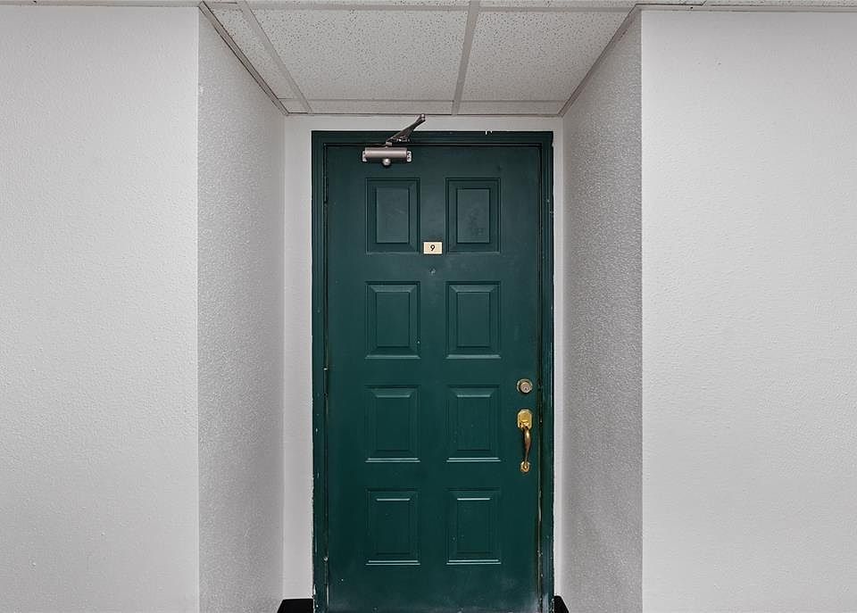 1st image of 2830 S Bartell Dr APT 9