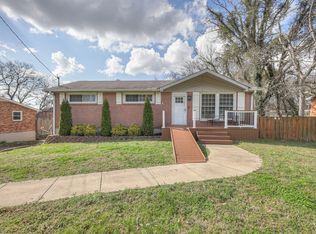 7005 Bonnafair Dr, Hermitage, TN 37076