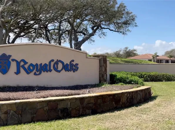 1035 N Fulton Beach Rd, Rockport, TX 78382