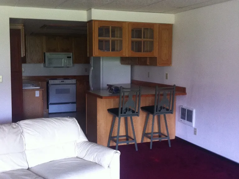 45 Riverview Dr — Photo 3