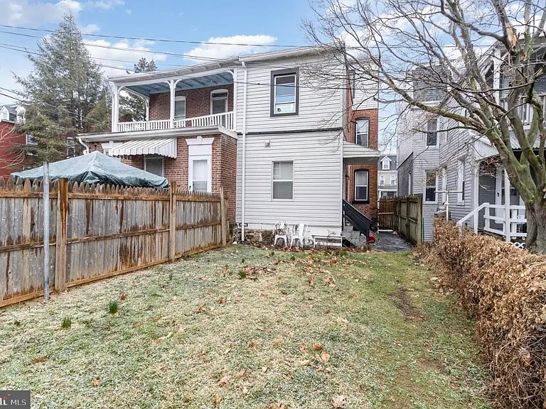 719 N Plum St #2 — Photo 17
