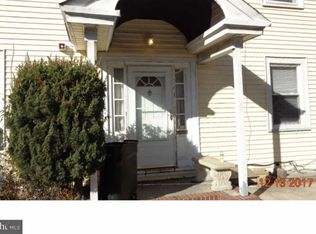 411 Parkway Ave, Trenton, NJ 08618