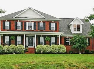 512 Kintyre Dr, Clayton, NC 27520