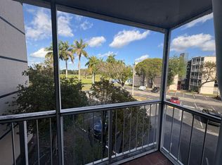 7035 NW 186th St APT D302, Hialeah, FL 33015