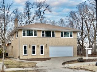 4434 W Devon Ave, Lincolnwood, IL