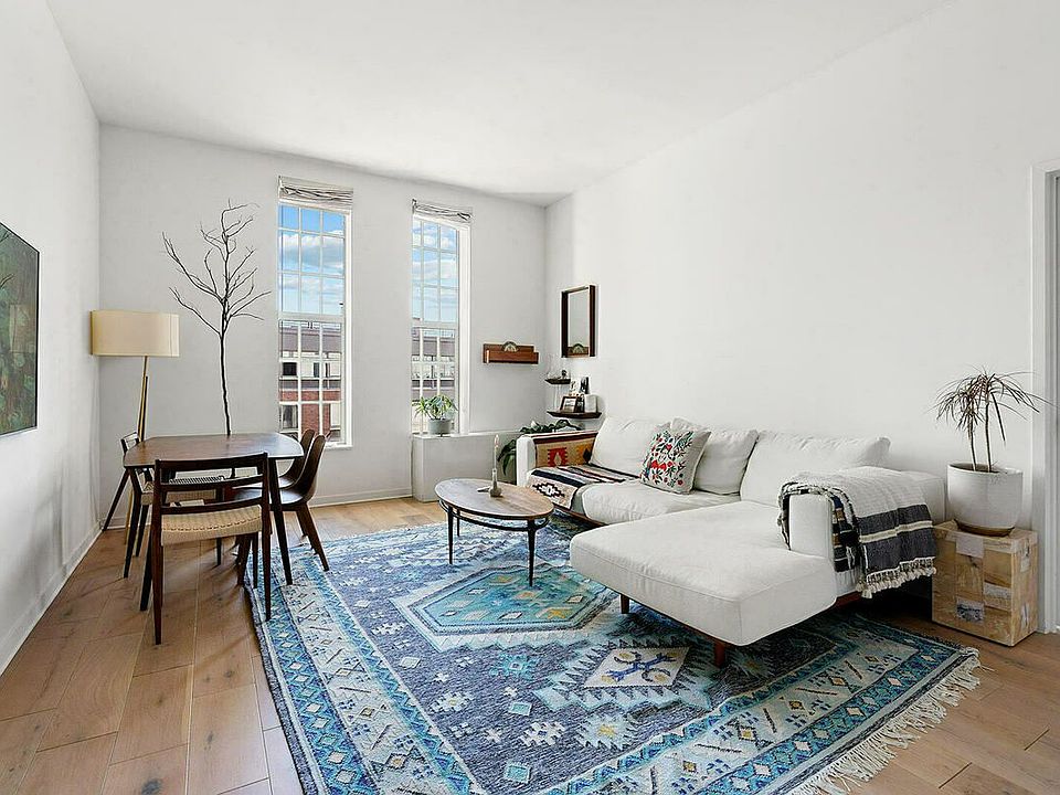 1st image of 184 Kent Ave APT D513