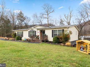 1633 Snyderville Rd, Fisher, WV 26818