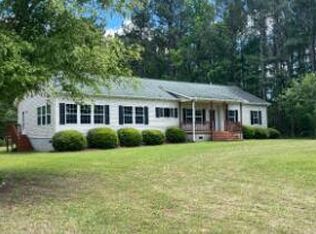 13 Simpkins Rd, Johnston, SC 29832