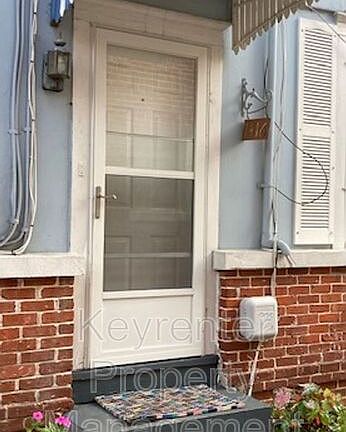 3rd image of 1416 Pearl St