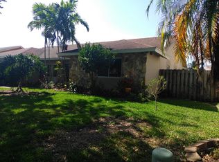 6920 NW 46th Ct, Lauderhill, FL 33319