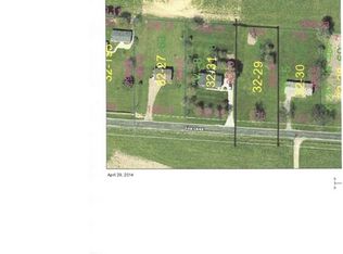 11086 Fox Lake Rd, Orrville, OH 44667