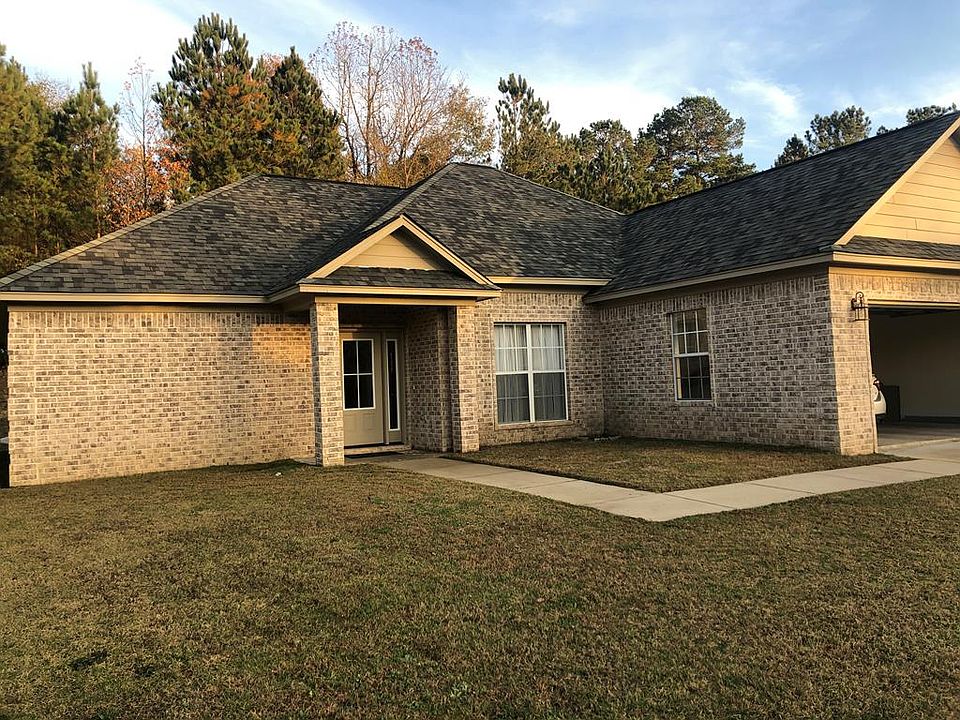 1st image of 130 Cross Creek Dr