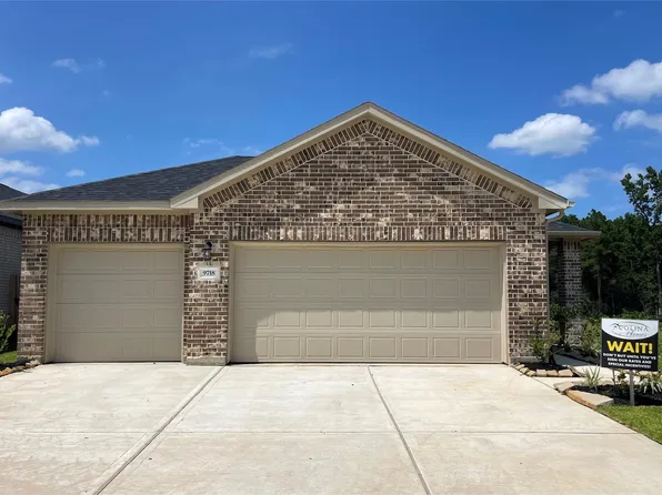 9718 Enclave Ridge Rd, Willis, TX 77318