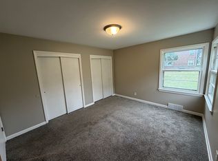 4302 N 52nd St #1, Omaha, NE 68104
