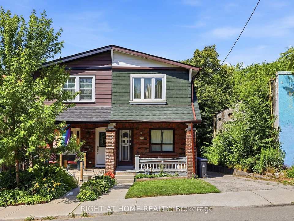 1st image of 204 Highfield Rd
