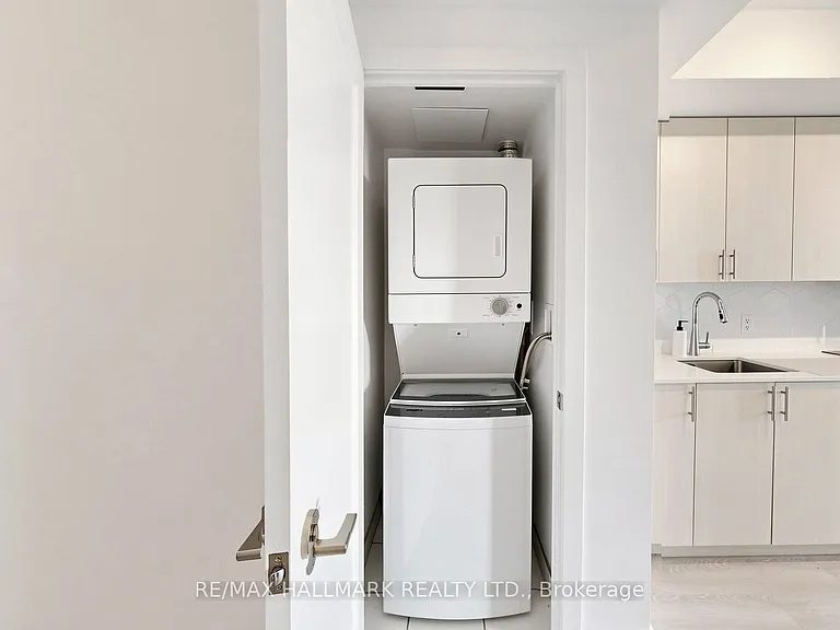 2545 Simcoe St N #1119 — Photo 23