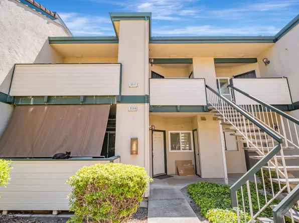 3011 Risdon Dr #8, Union City, CA 94587