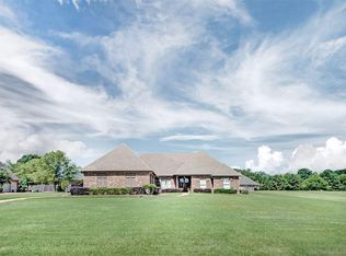 140 Beaufort Cir, Madison, MS 39110