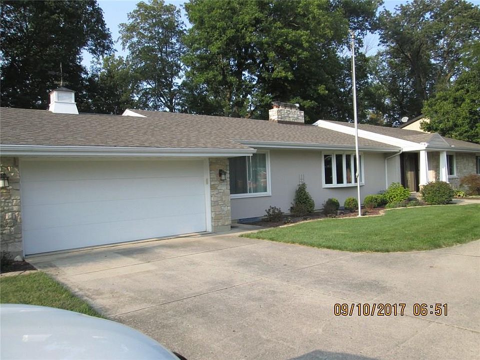 1st image of 1343 Stratford Dr