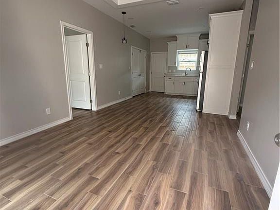 3rd image of 2613 E Israel Ave #4