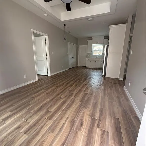 2613 E Israel Ave #1 — Photo 3