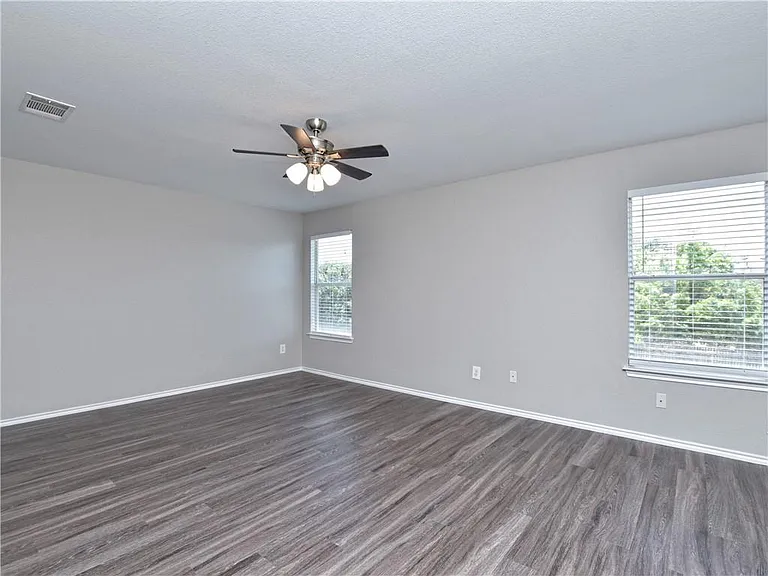 1172 Shadow Creek Blvd — Photo 13