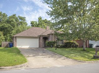 2410 Settlers Way, Huntsville, TX 77320