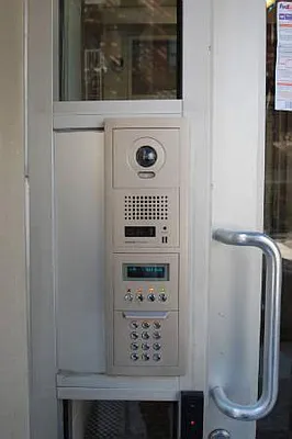 Rented by REAL New York | media 38