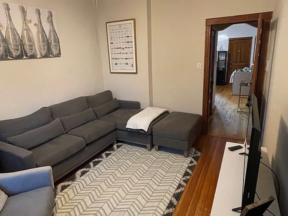 2nd image of 2218 N Hamilton Ave #2F