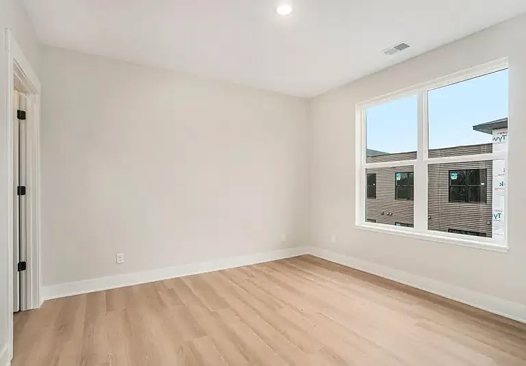 5434 32nd Ave #211 — Photo 7