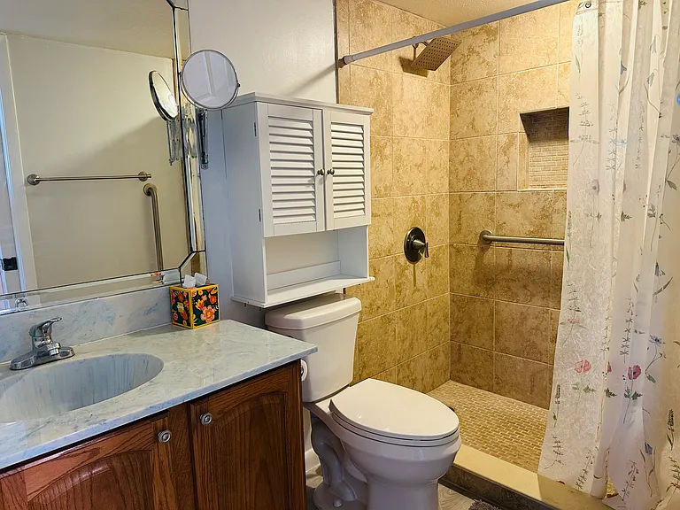 25188 Marion Ave #F403 — Photo 20