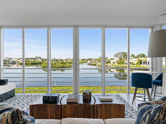 5th image of 382 Spyglass Way