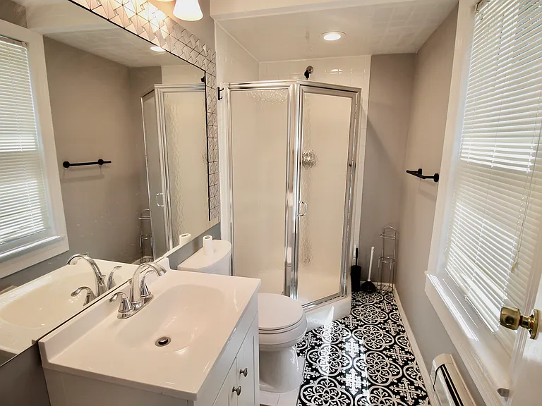 232-238 Claremont Ave #1 — Photo 6