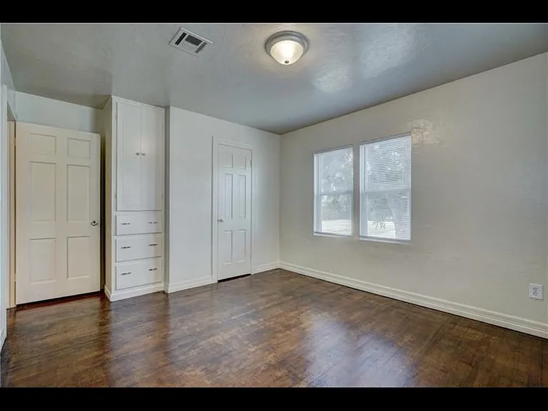 3008 NW 28th St #3008 — Photo 15