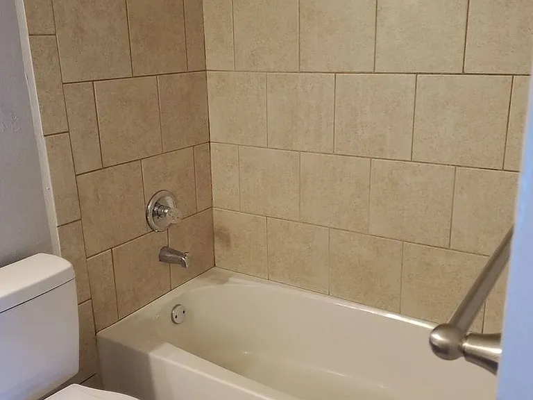 Cimarron Apartments — Photo 45