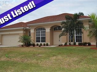 423 NW 32nd Pl, Cape Coral, FL 33993