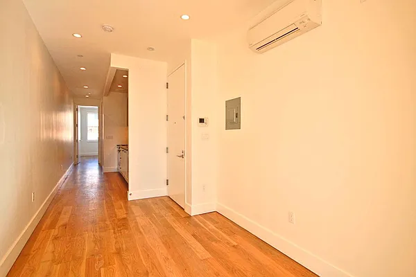 Rented by Brooklyn Group | media 53