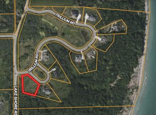 LOT 1 Trillium Ct, Grafton, WI 53024