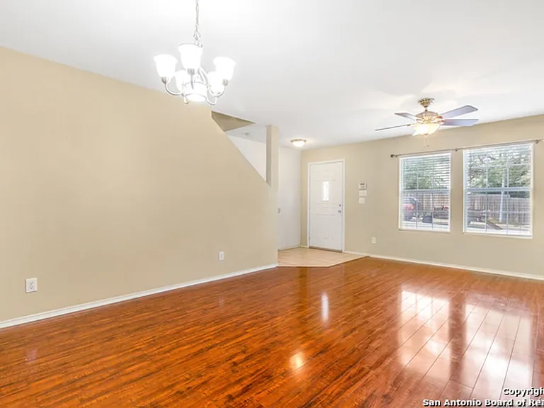 6226 Cypress Rose — Photo 5