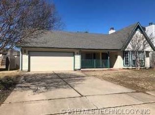 3812 S Dogwood Ave W, Broken Arrow, OK 74011