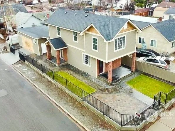 516 Toppenish Avenue, Toppenish, WA 98948