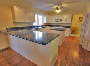 8 Kingswood Rd, Palmyra, VA 22963