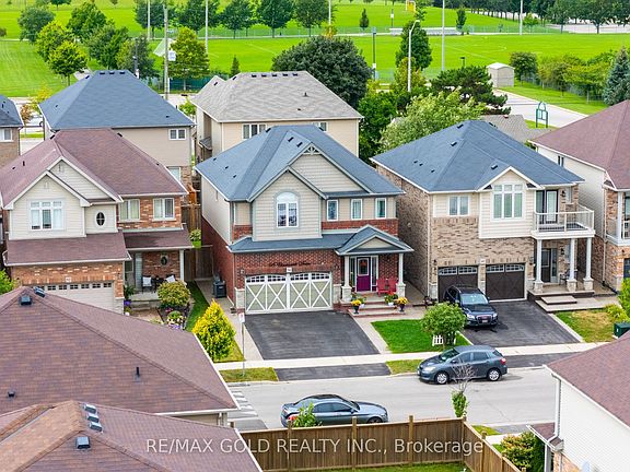 4th image of 56 Chamomile Dr