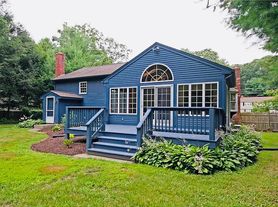 338 Lafayette Rd, North Kingstown, RI